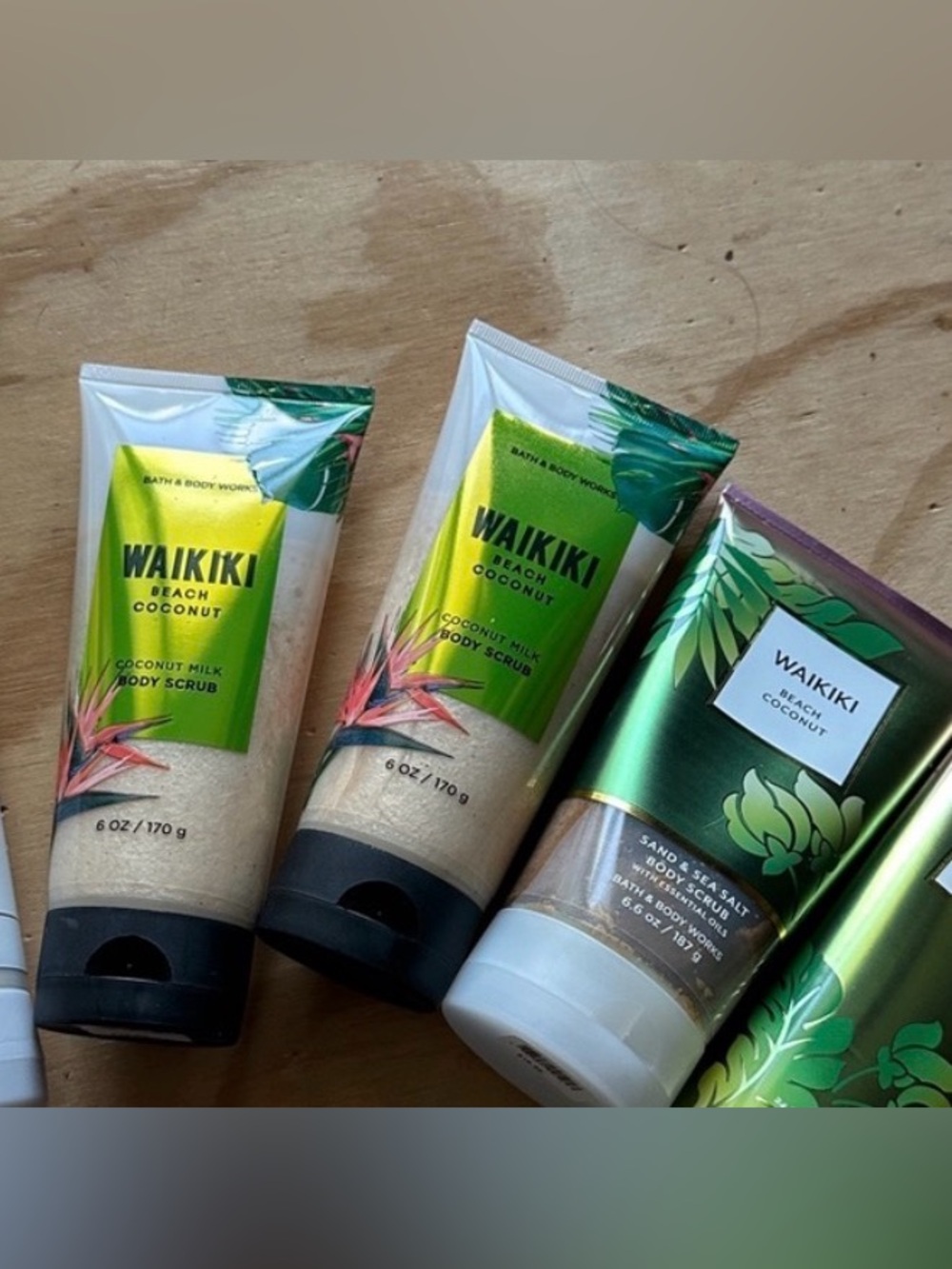 Bath & Body Works Waikiki Coconut Body Care Set -NEW